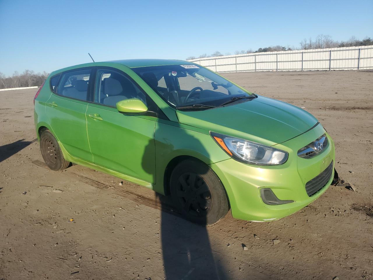 2014 Hyundai Accent - Image 4