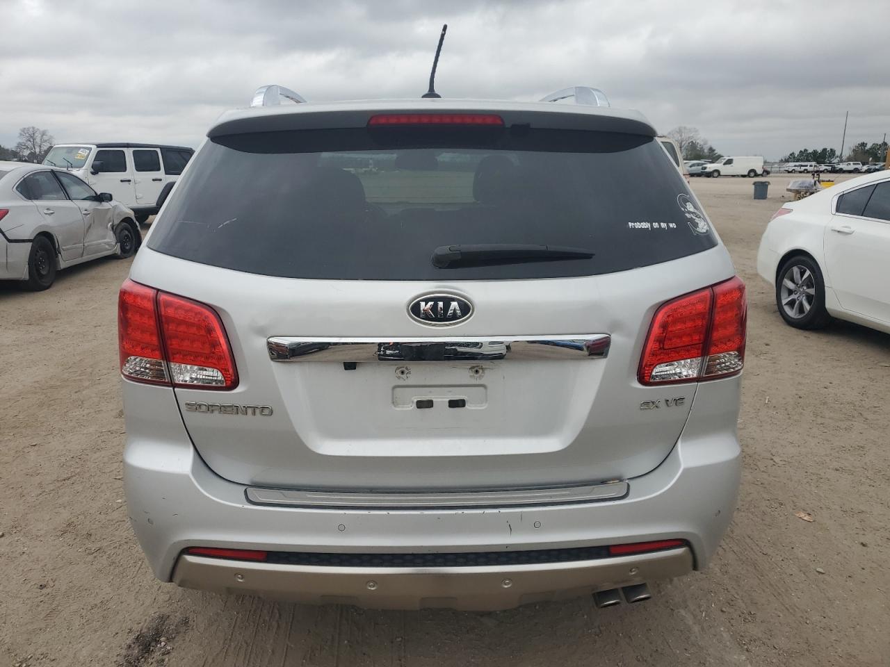 2013 Kia Sorento - Image 6