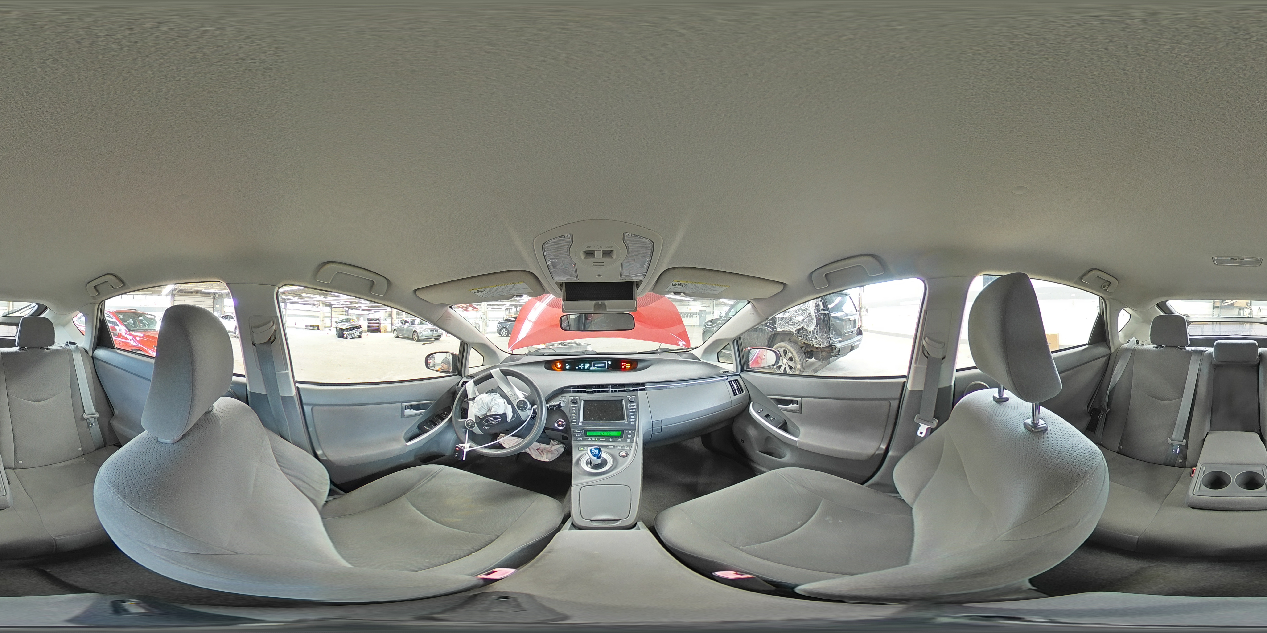 2010 Toyota Prius - Image 12