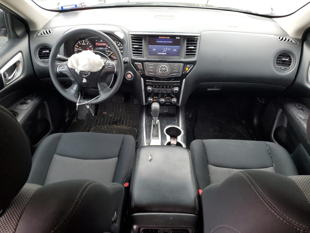 2018 Nissan Pathfinder - Image 8