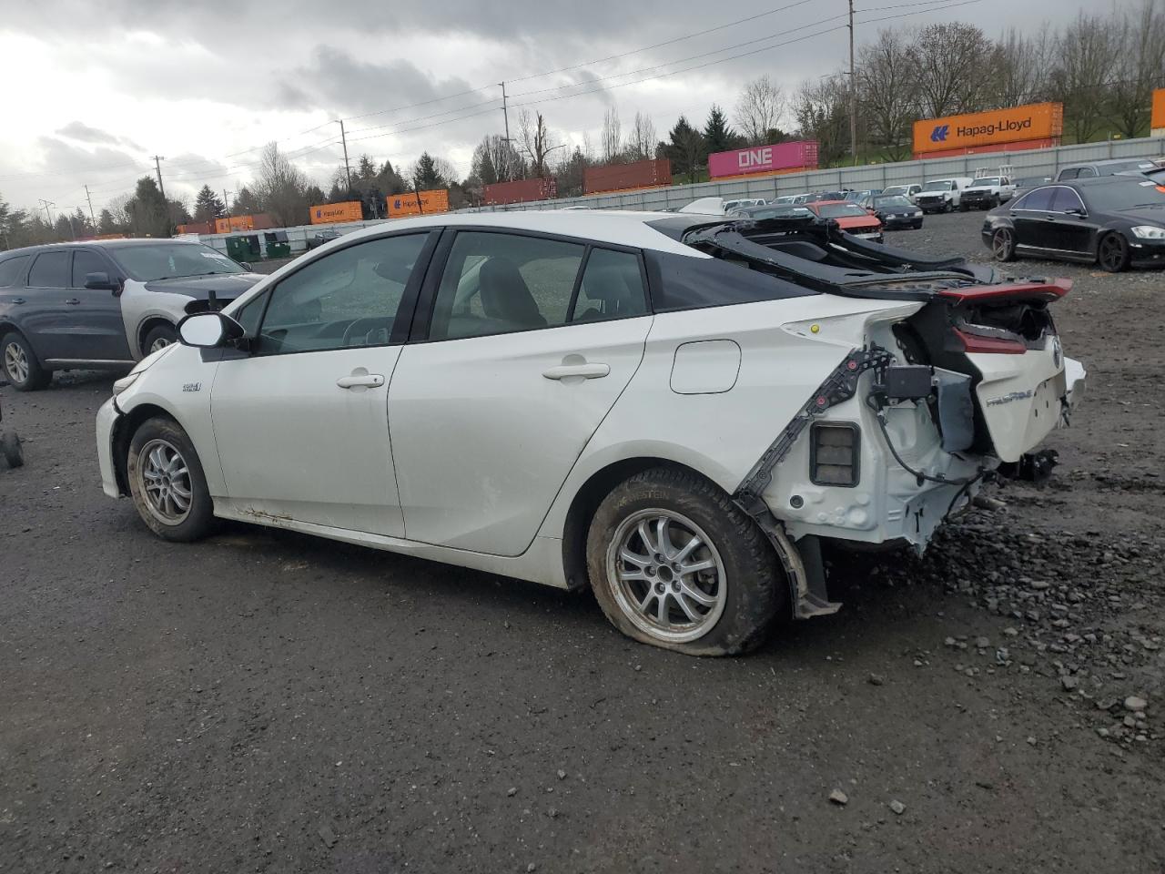 2019 Toyota Prius - Image 2