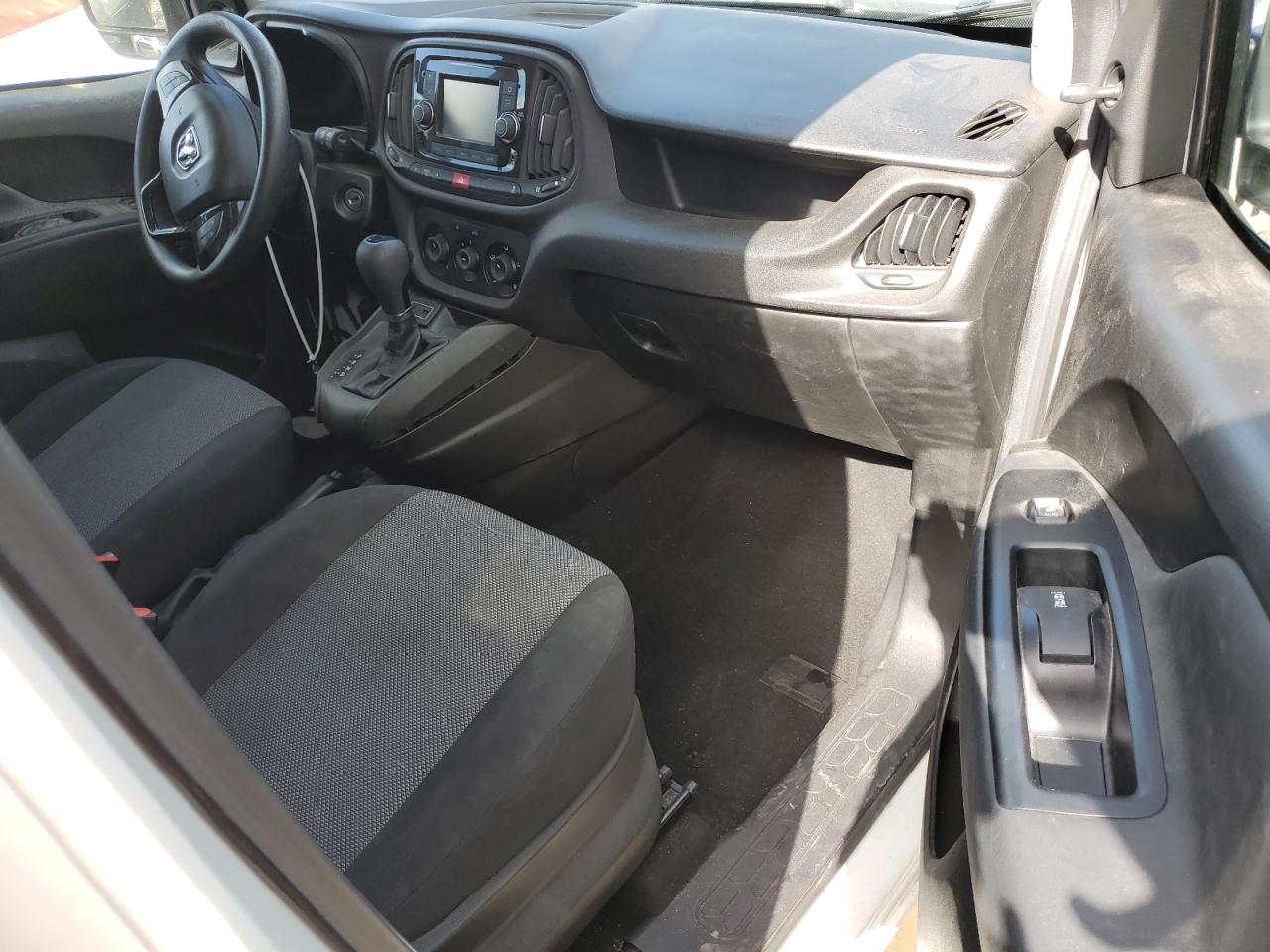 2020 RAM ProMaster City - Image 8