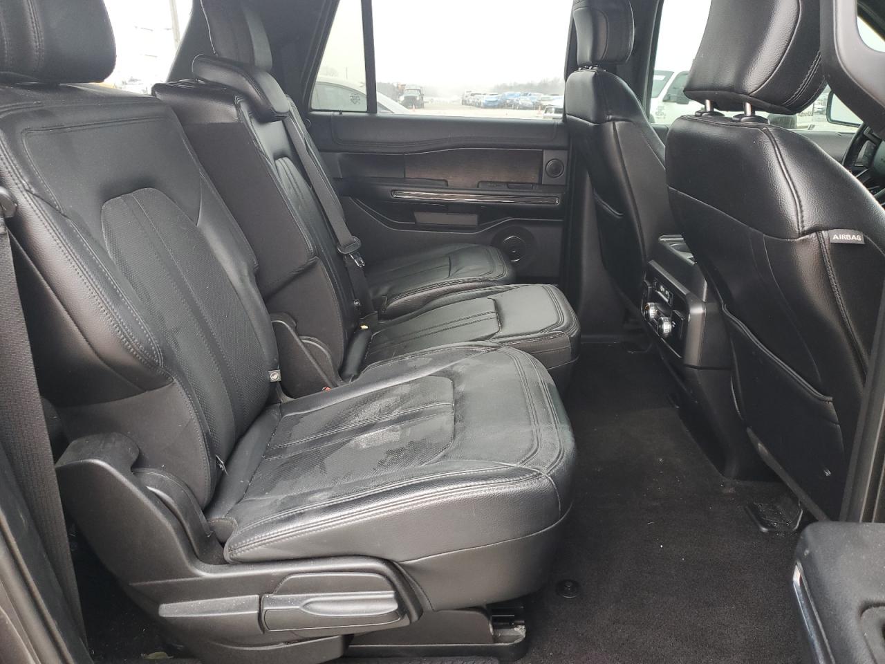 2019 Ford Expedition - Image 11