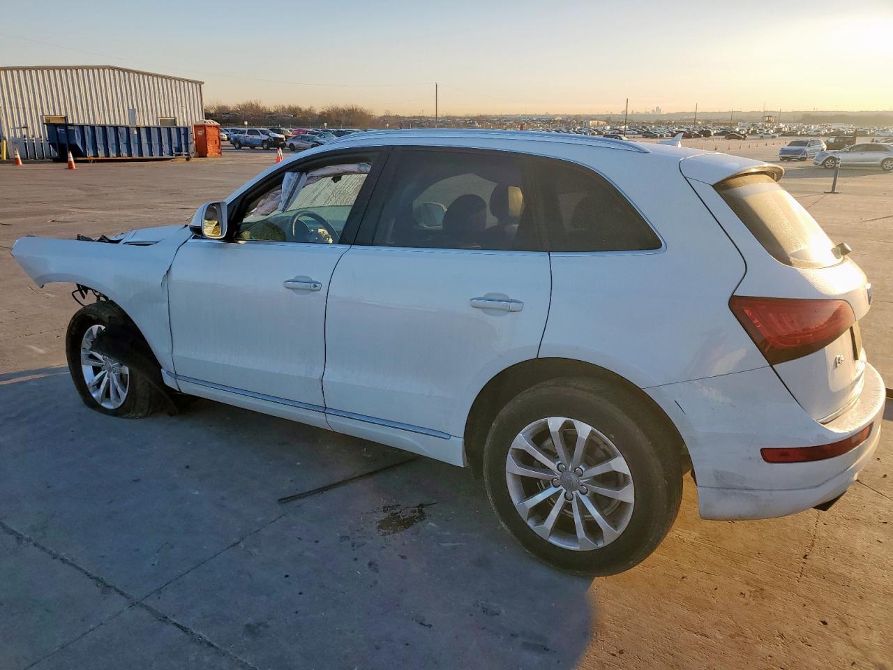 2016 Audi Q5 - Image 2