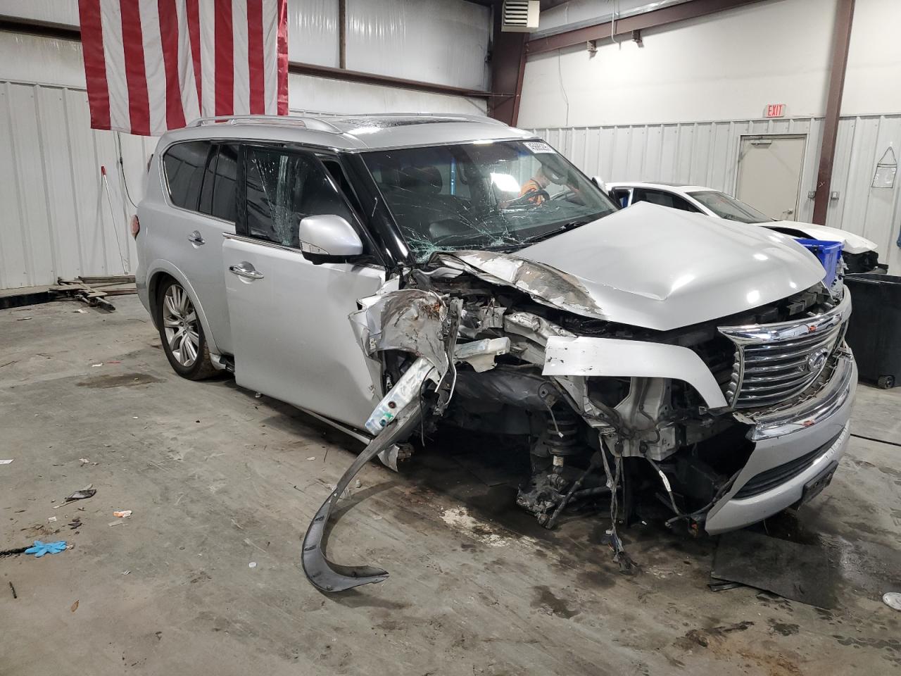 2012 Infiniti QX56 - Image 4