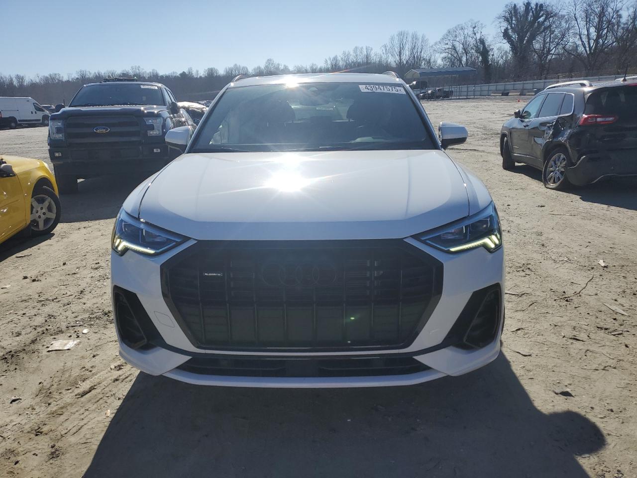 2022 Audi Q3 - Image 5