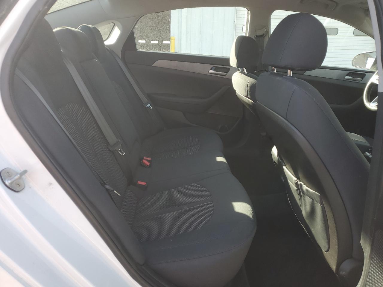 2019 Hyundai Sonata - Image 10