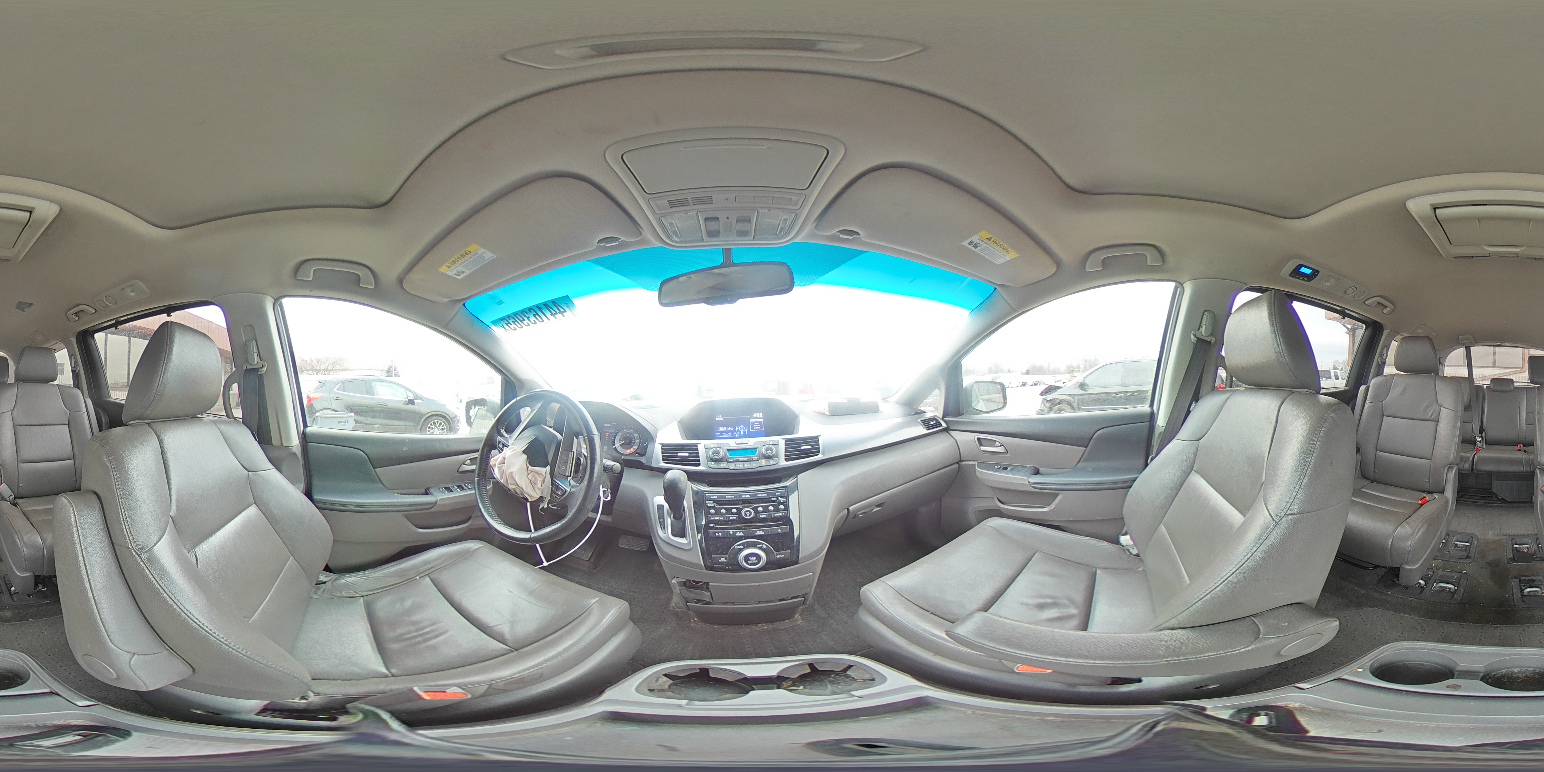 2013 Honda Odyssey - Image 13