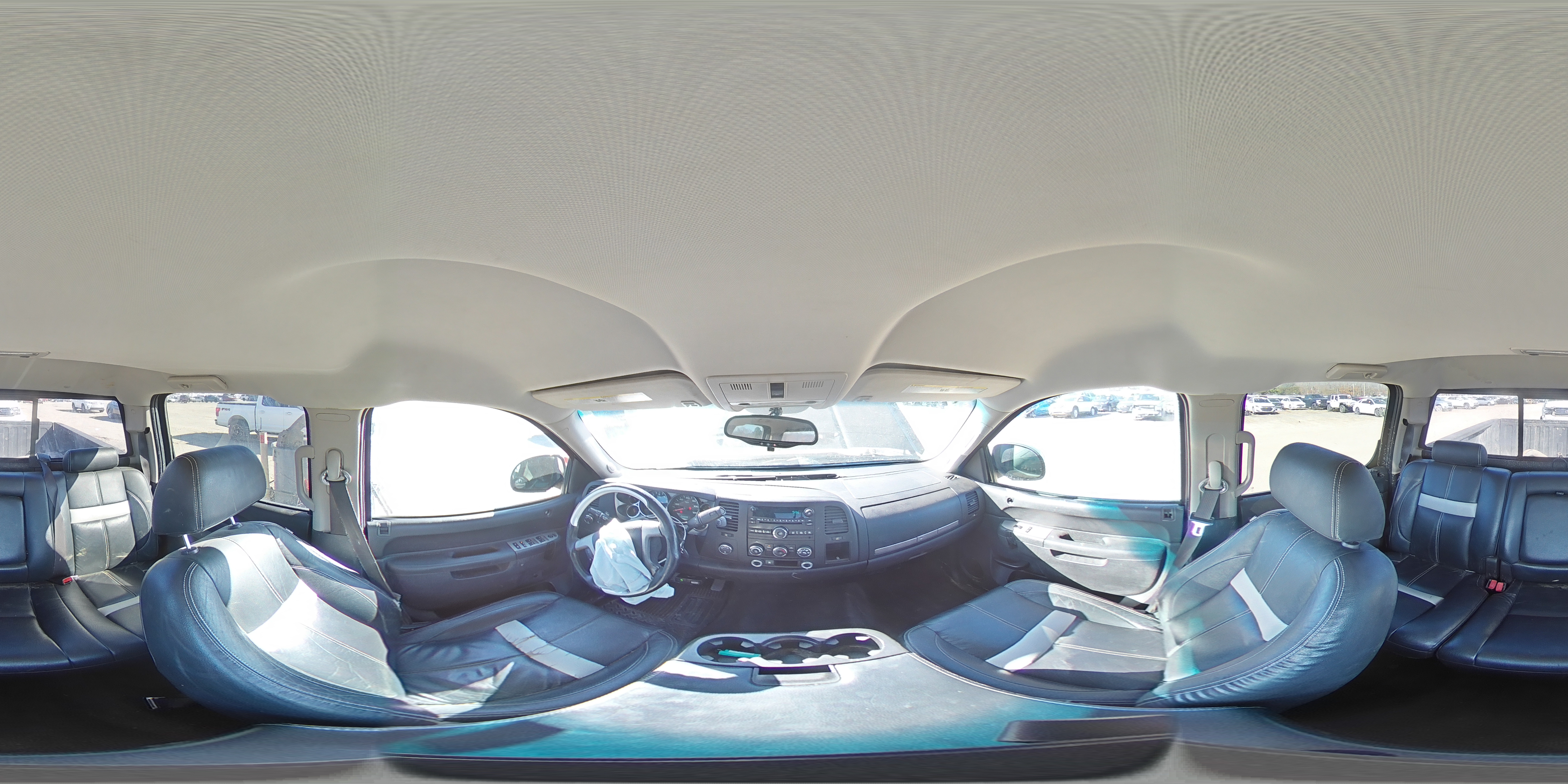 2010 Chevrolet Silverado - Image 13