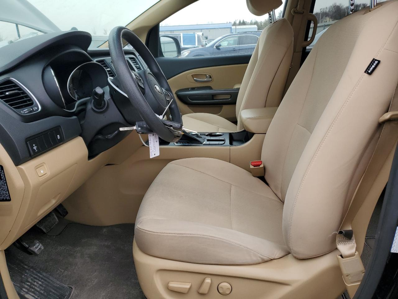 2019 Kia Sedona - Image 7