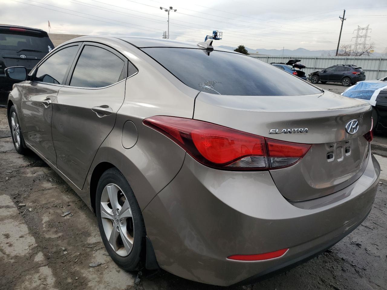 2016 Hyundai Elantra - Image 2