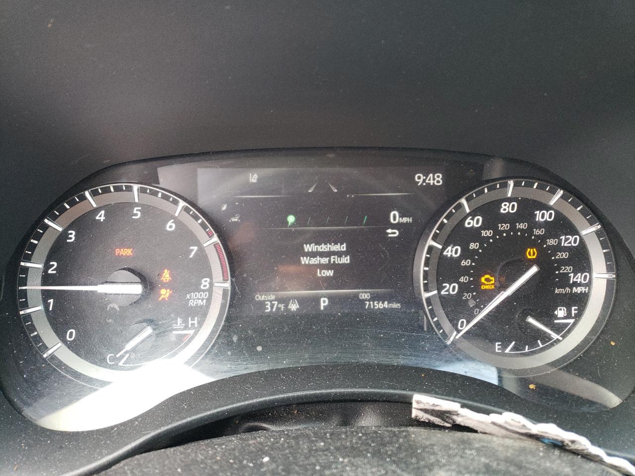 2021 Toyota Highlander - Image 9