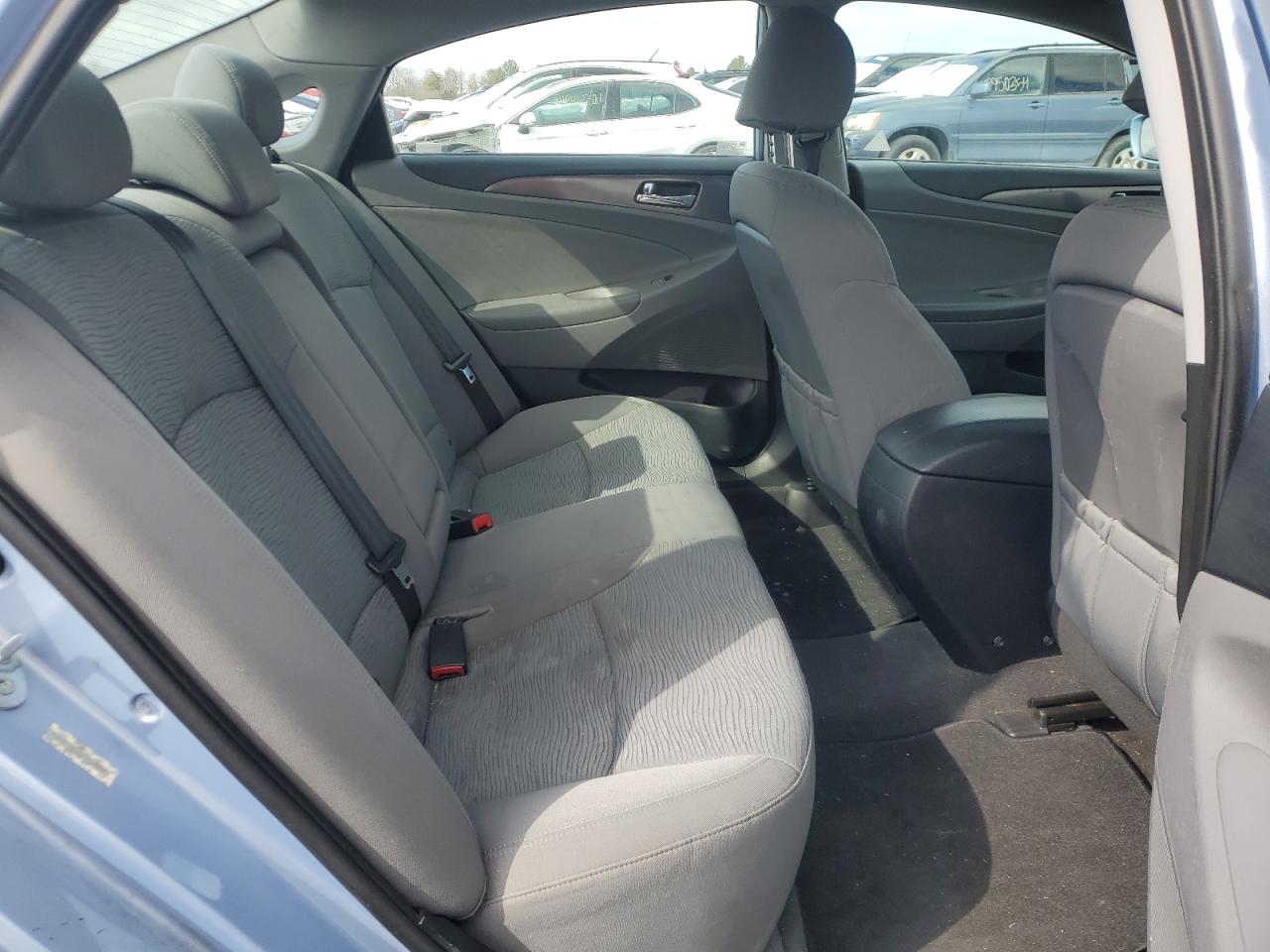 2015 Hyundai Sonata - Image 10