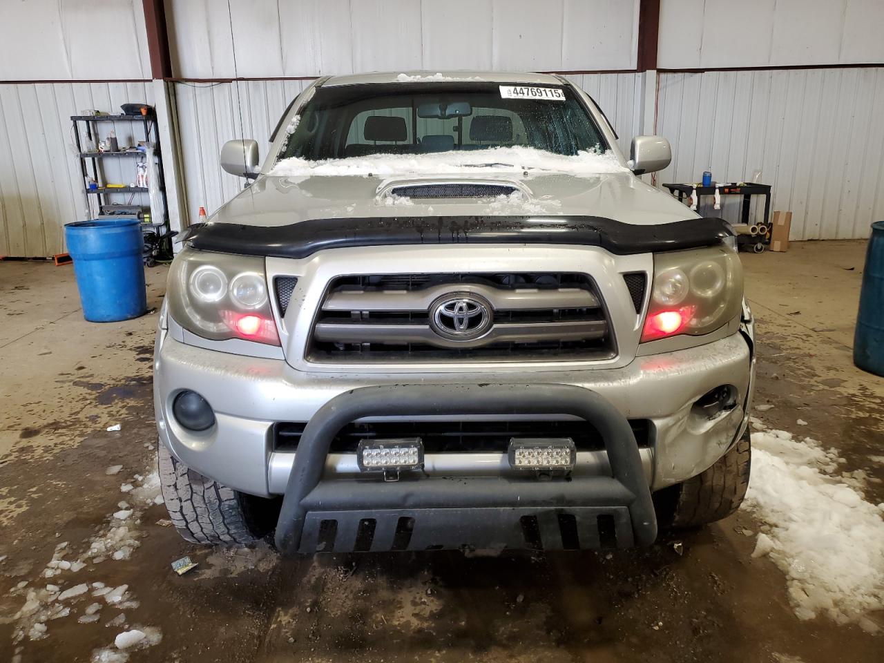 2010 Toyota Tacoma - Image 5