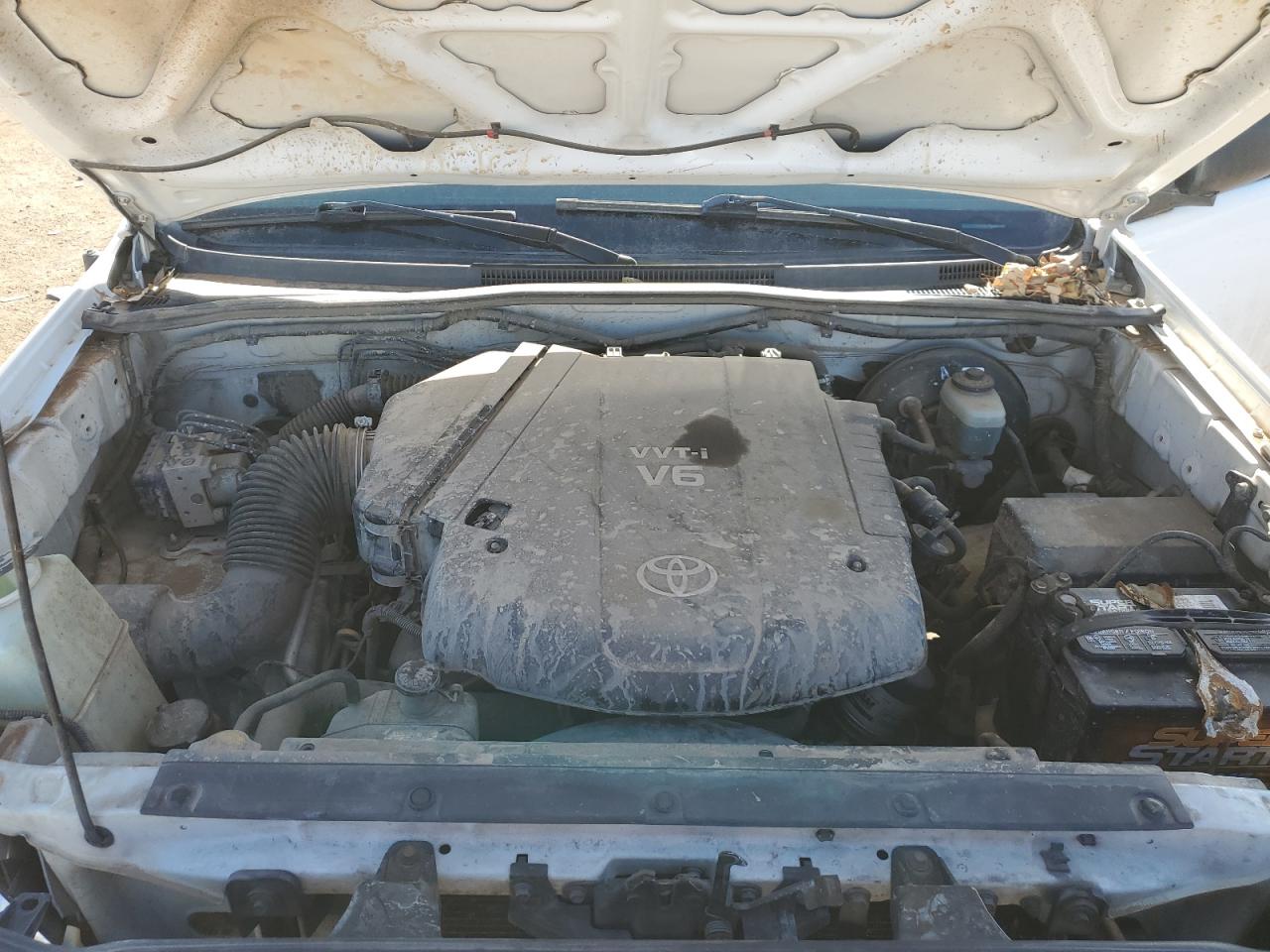 2005 Toyota Tacoma - Image 11
