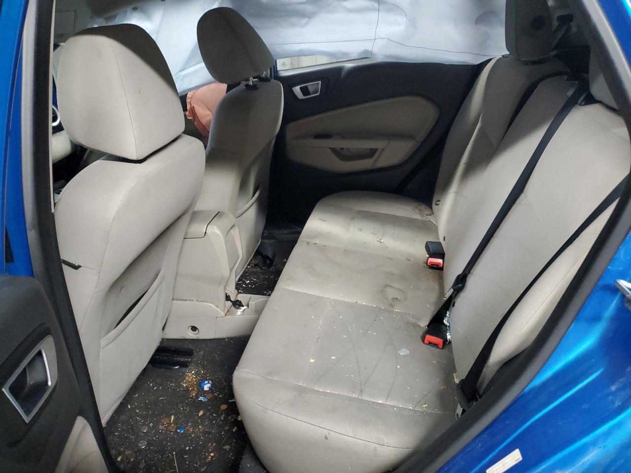 2015 Ford Fiesta - Image 12