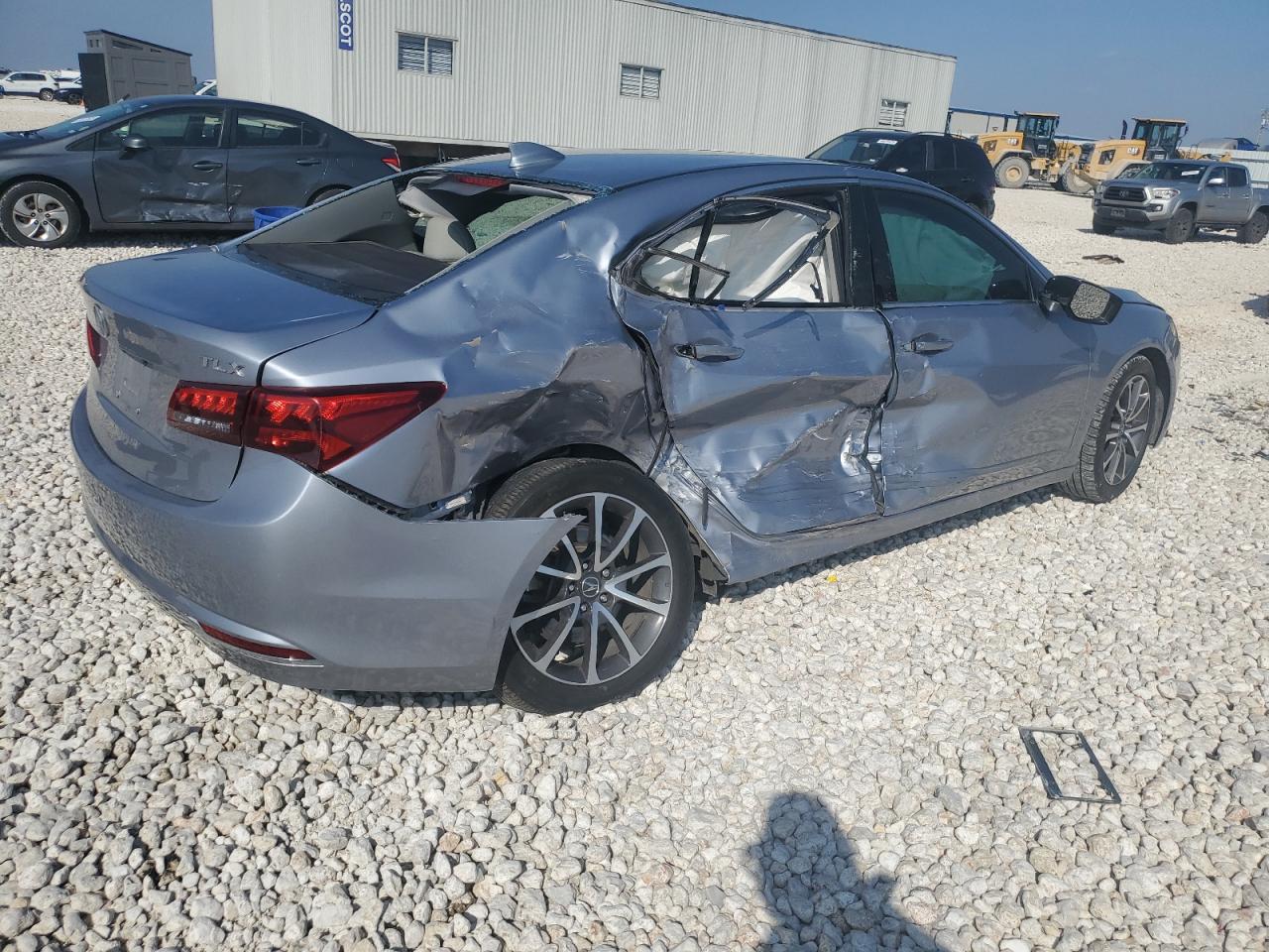 2016 Acura TLX - Image 3