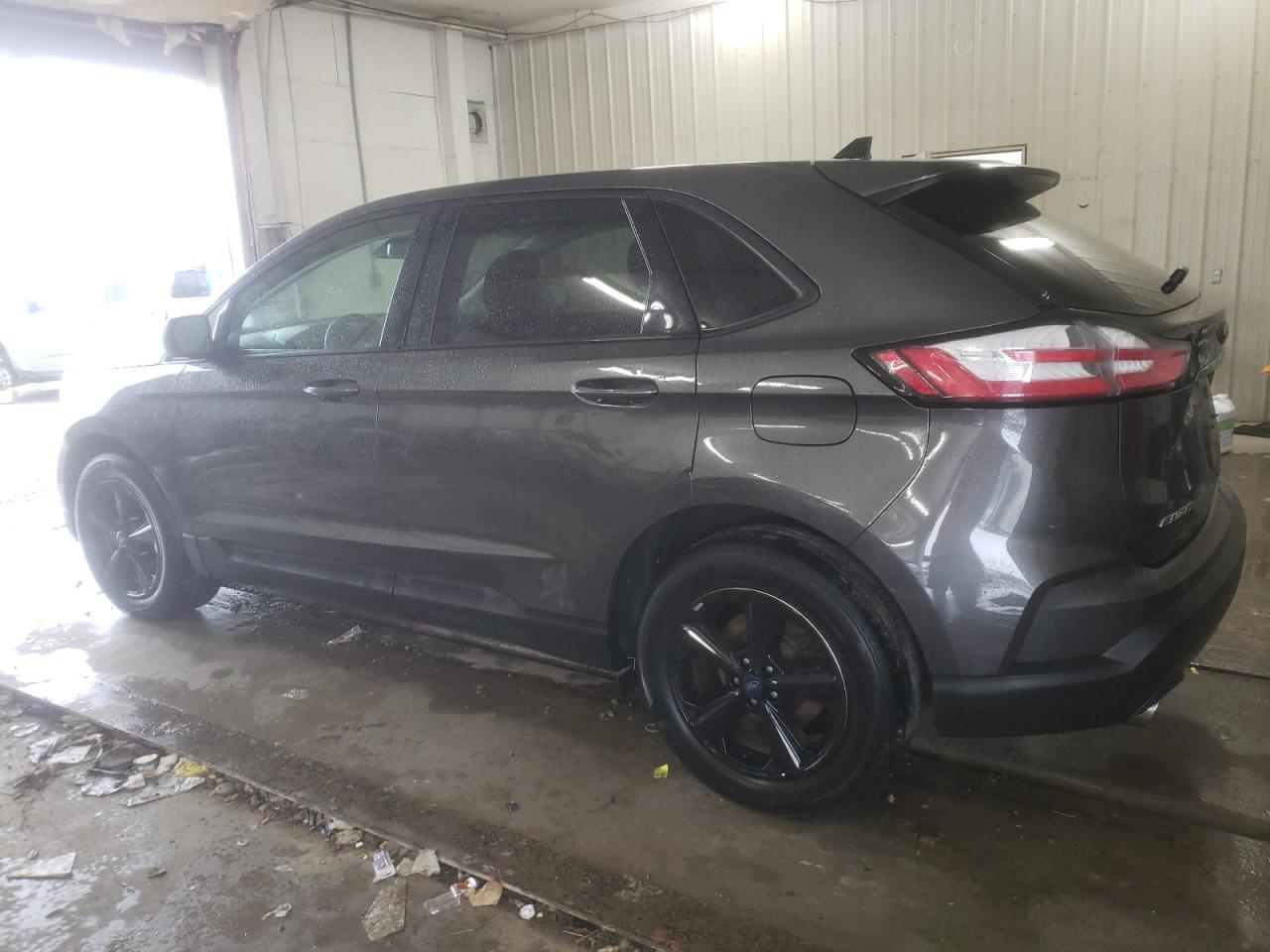 2019 Ford Edge - Image 2