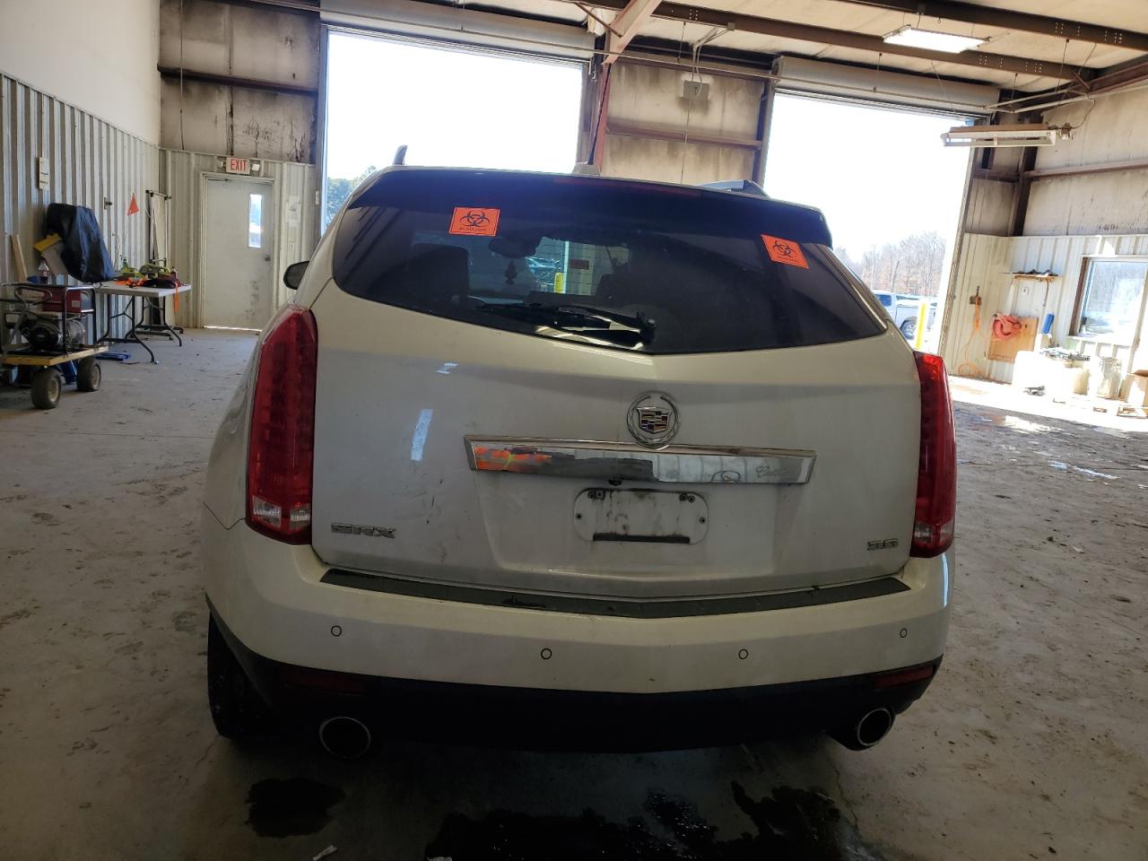 2015 Cadillac SRX - Image 6