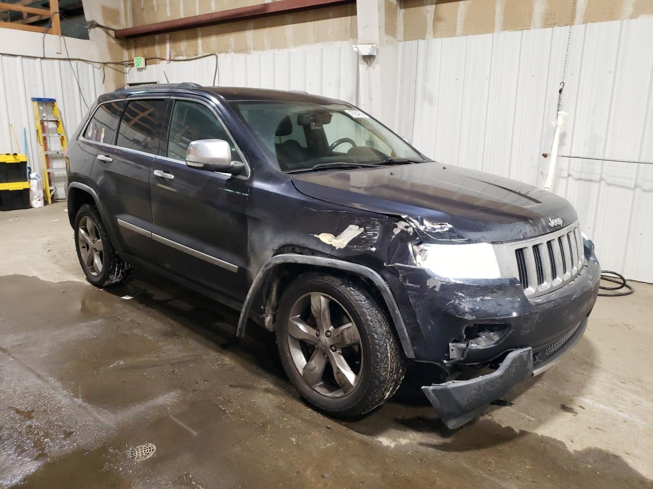 2011 Jeep Grand Cherokee - Image 4