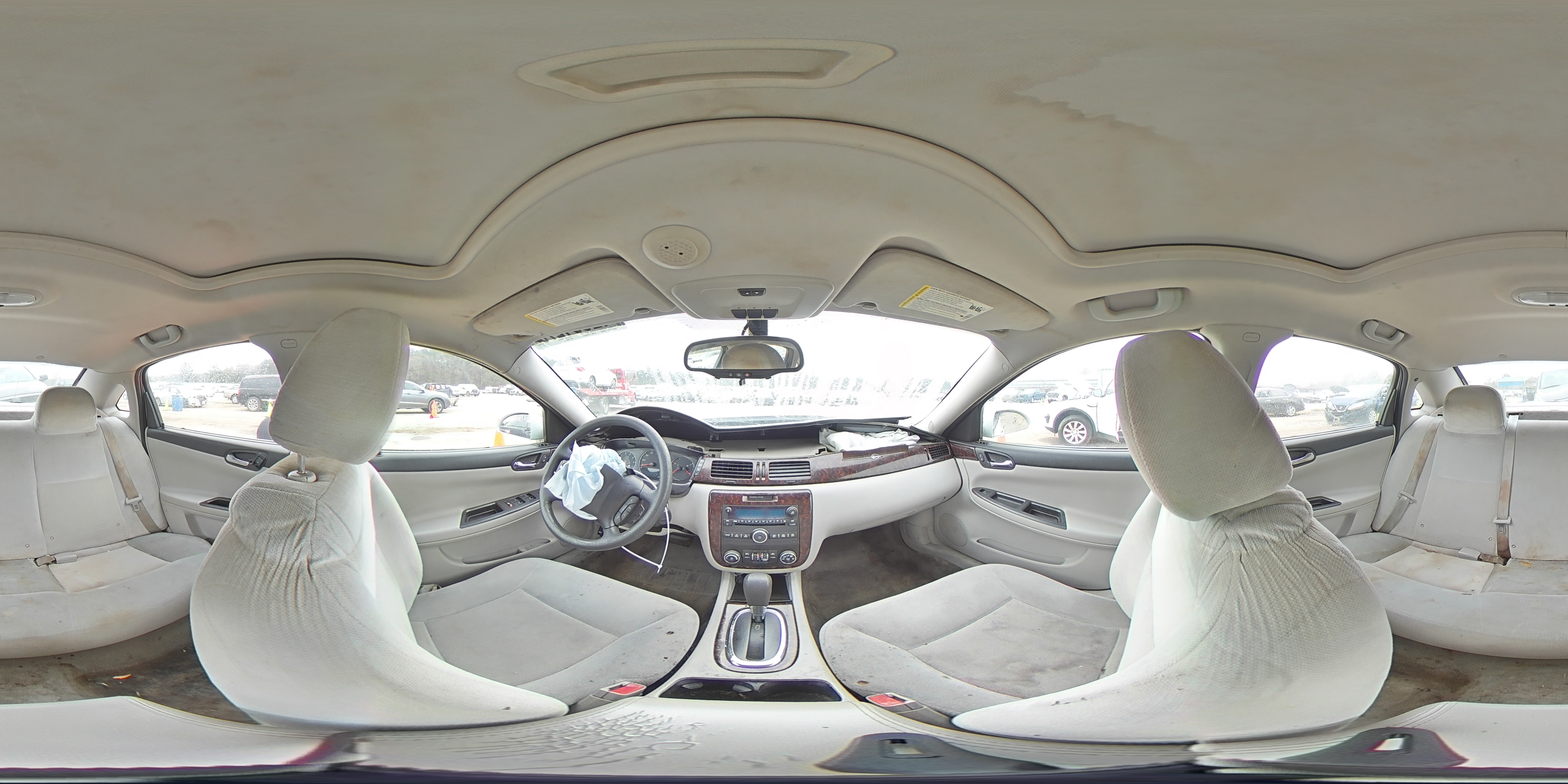 2016 Chevrolet Impala - Image 13