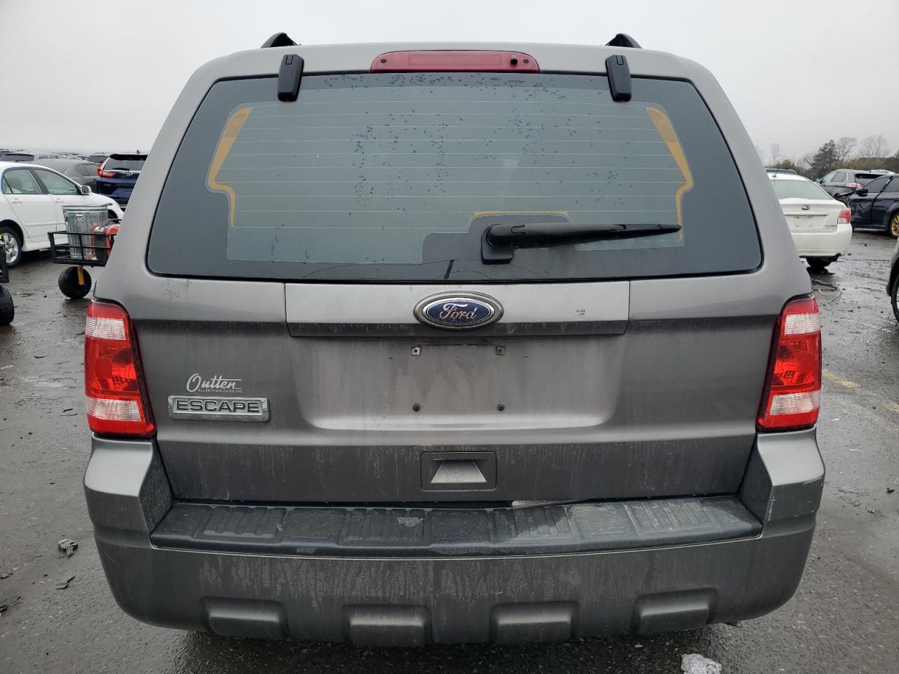 2010 Ford Escape - Image 6
