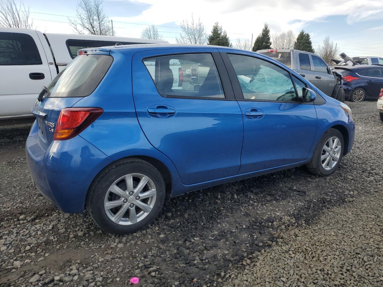 2015 Toyota Yaris - Image 3