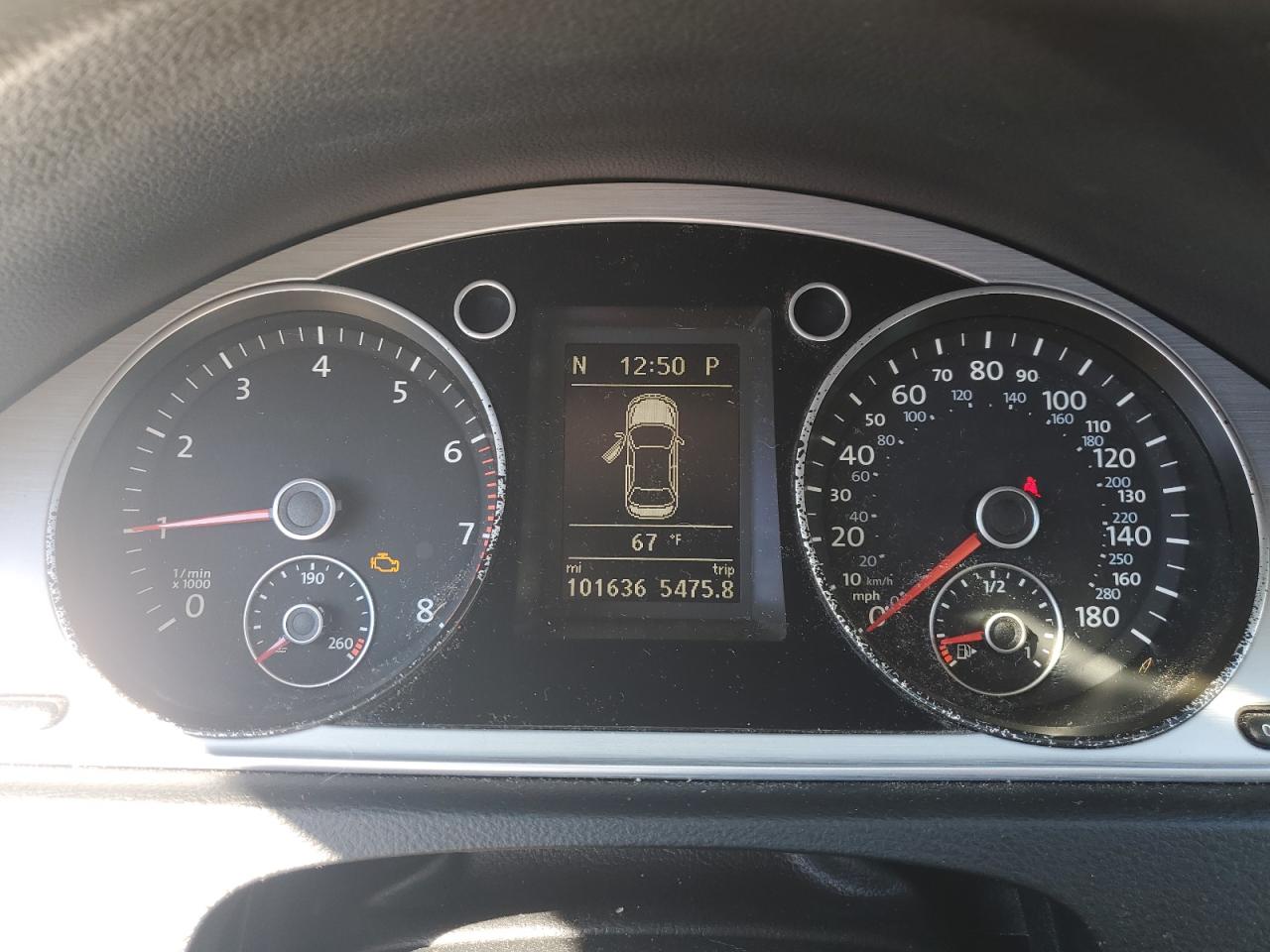 2015 Volkswagen Passat CC - Image 9