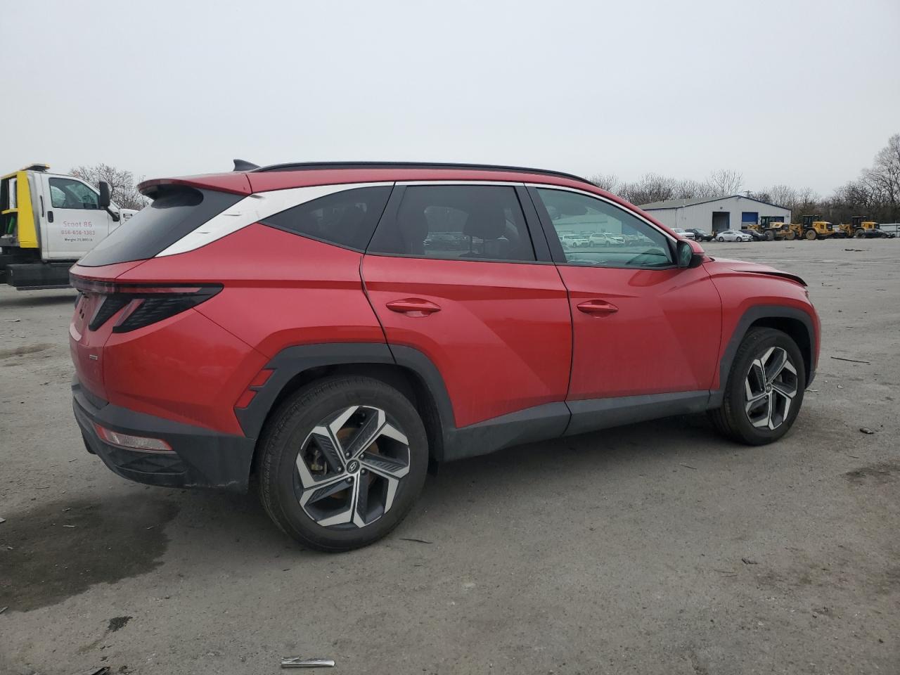 2022 Hyundai Tucson - Image 3