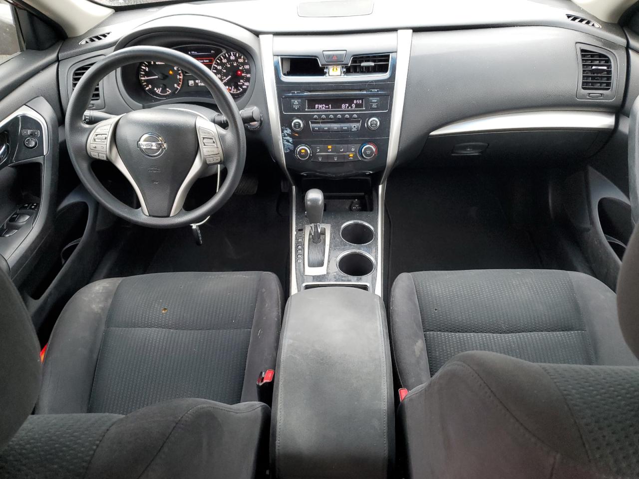 2014 Nissan Altima - Image 8