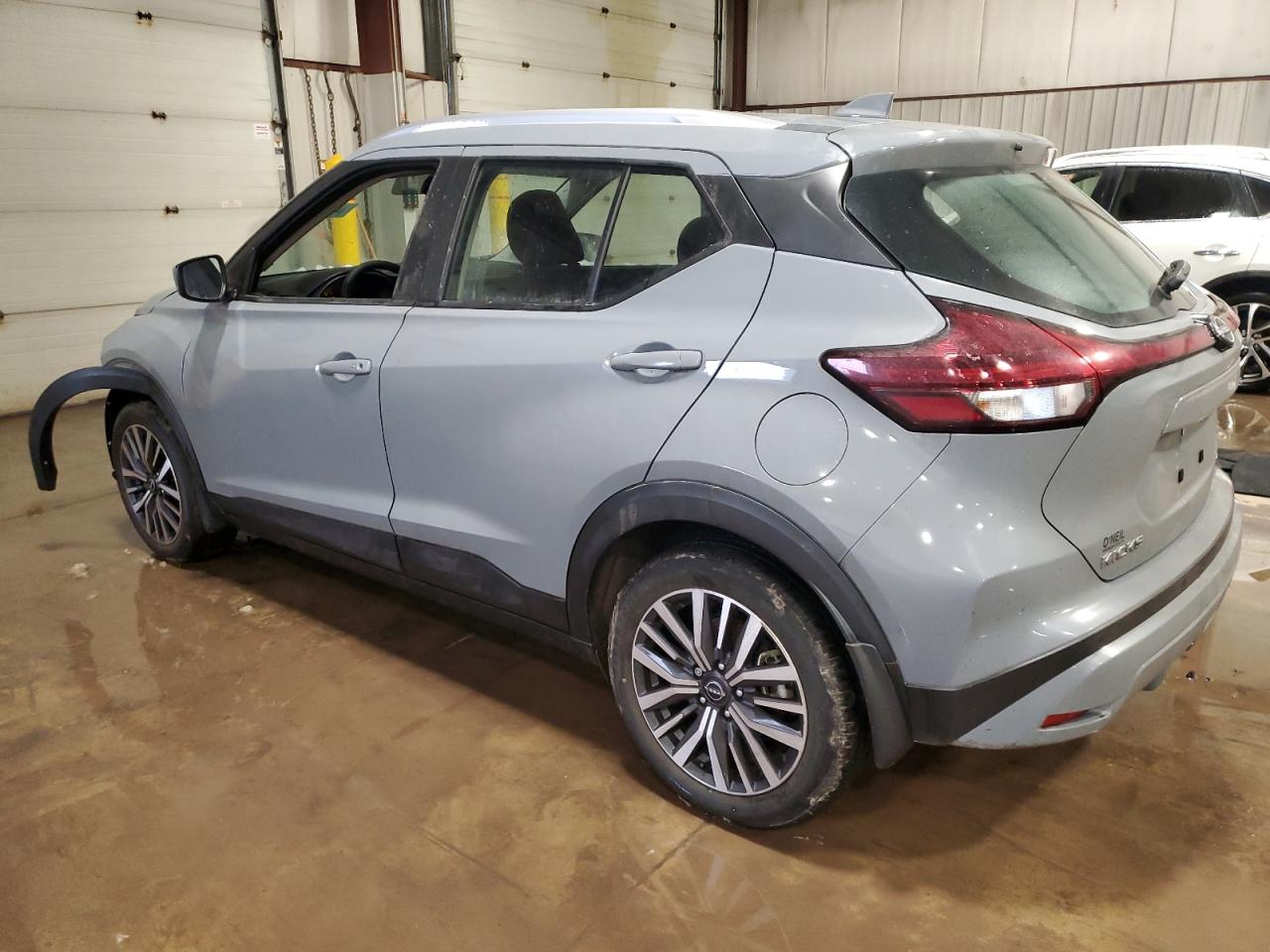 2022 Nissan Kicks - Image 2