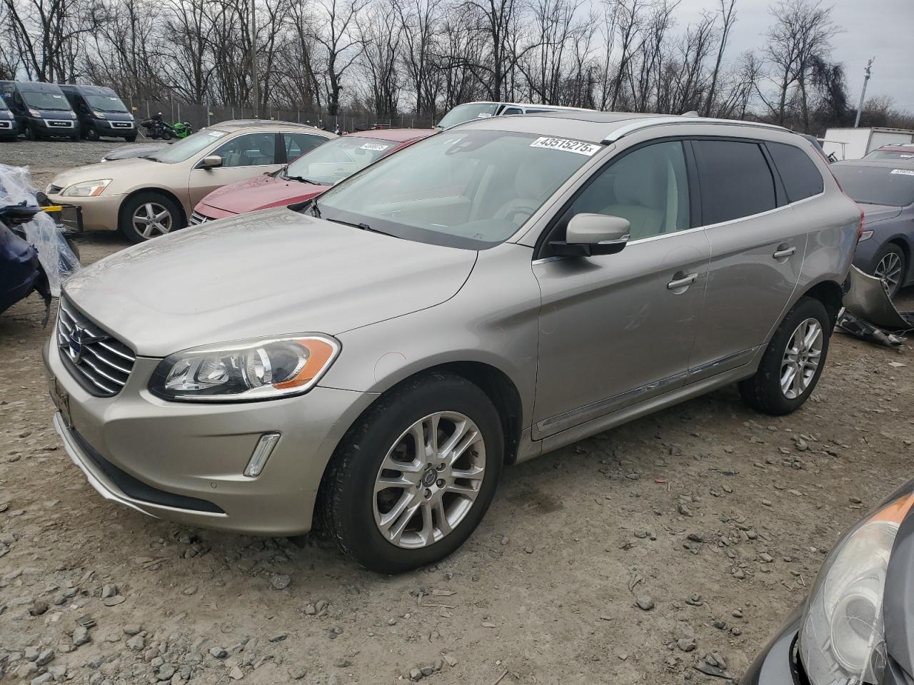 2015 Volvo XC60 - Image 1