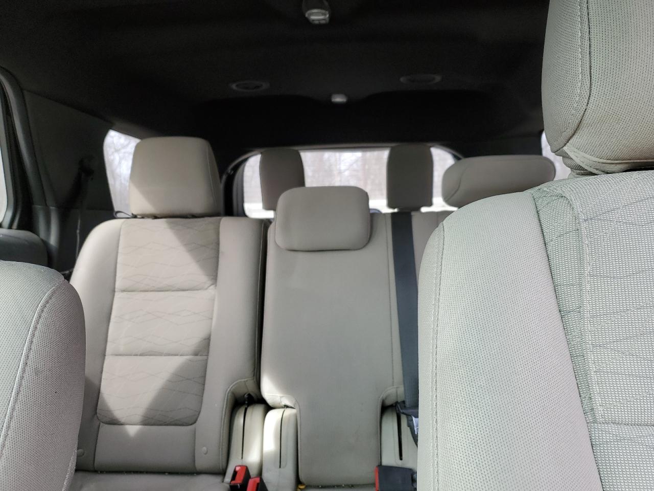 2015 Ford Explorer - Image 10