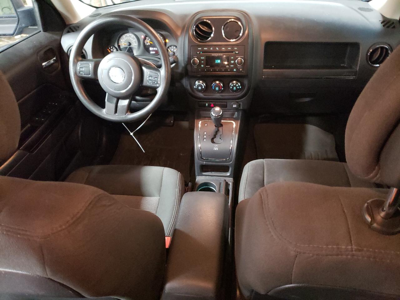 2016 Jeep Liberty (Patriot) - Image 8