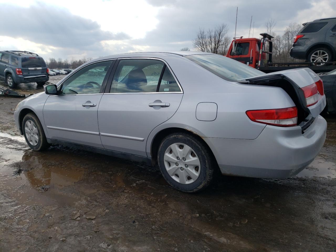 2003 Honda Accord - Image 2