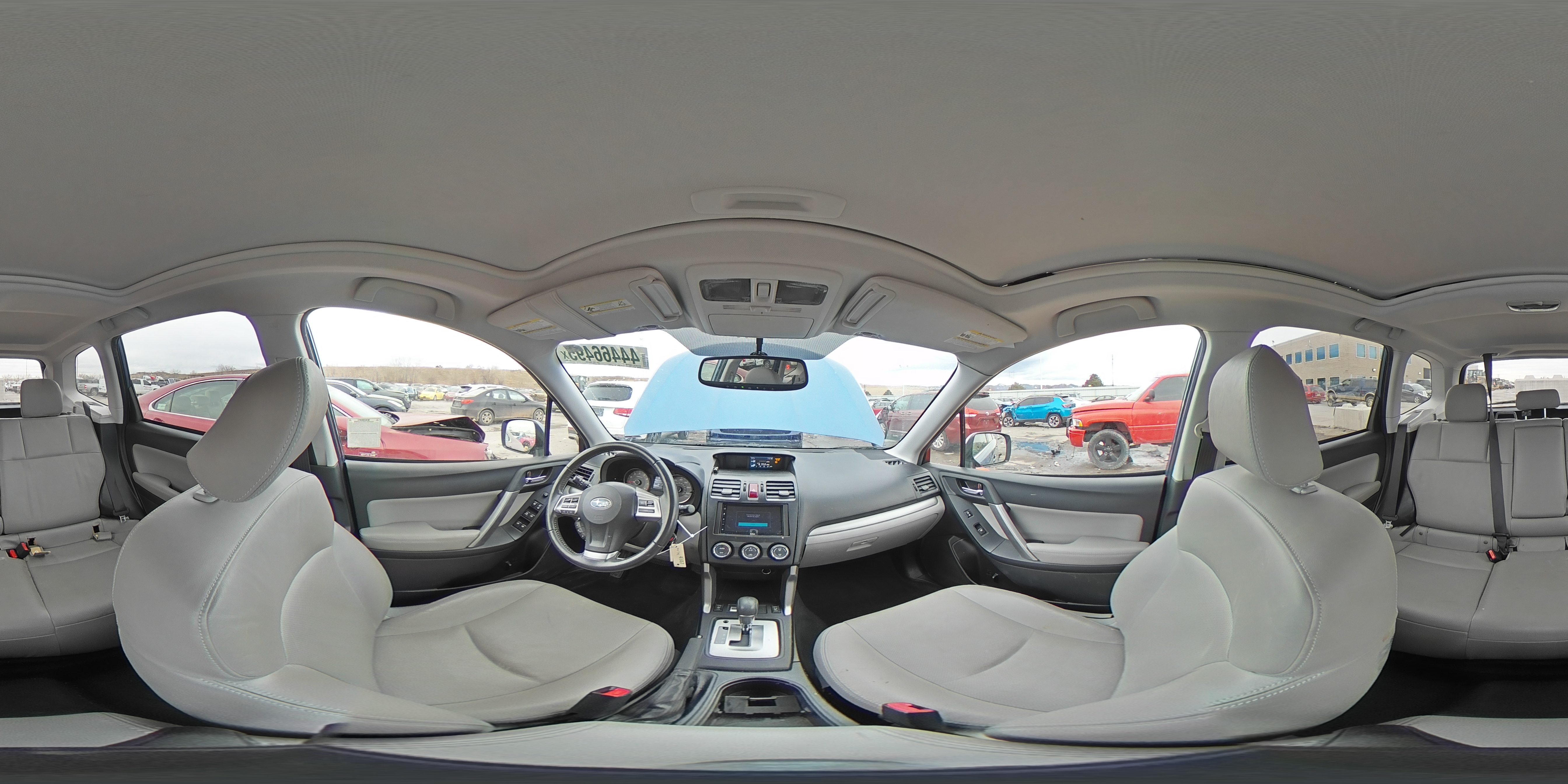 2015 Subaru Forester - Image 16