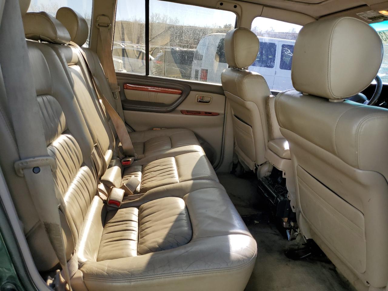 1999 Lexus LX - Image 11