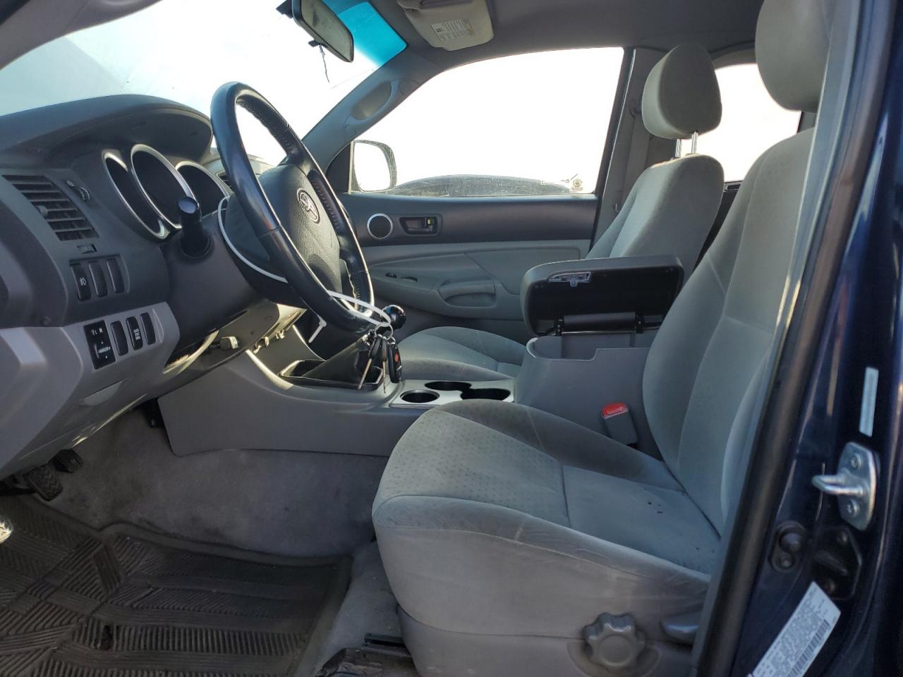 2005 Toyota Tacoma - Image 7