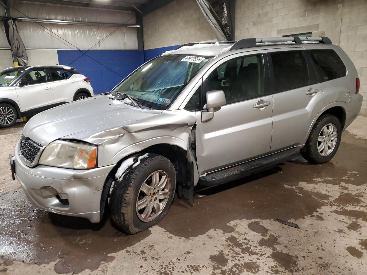 2011 Mitsubishi Endeavor - Image 1