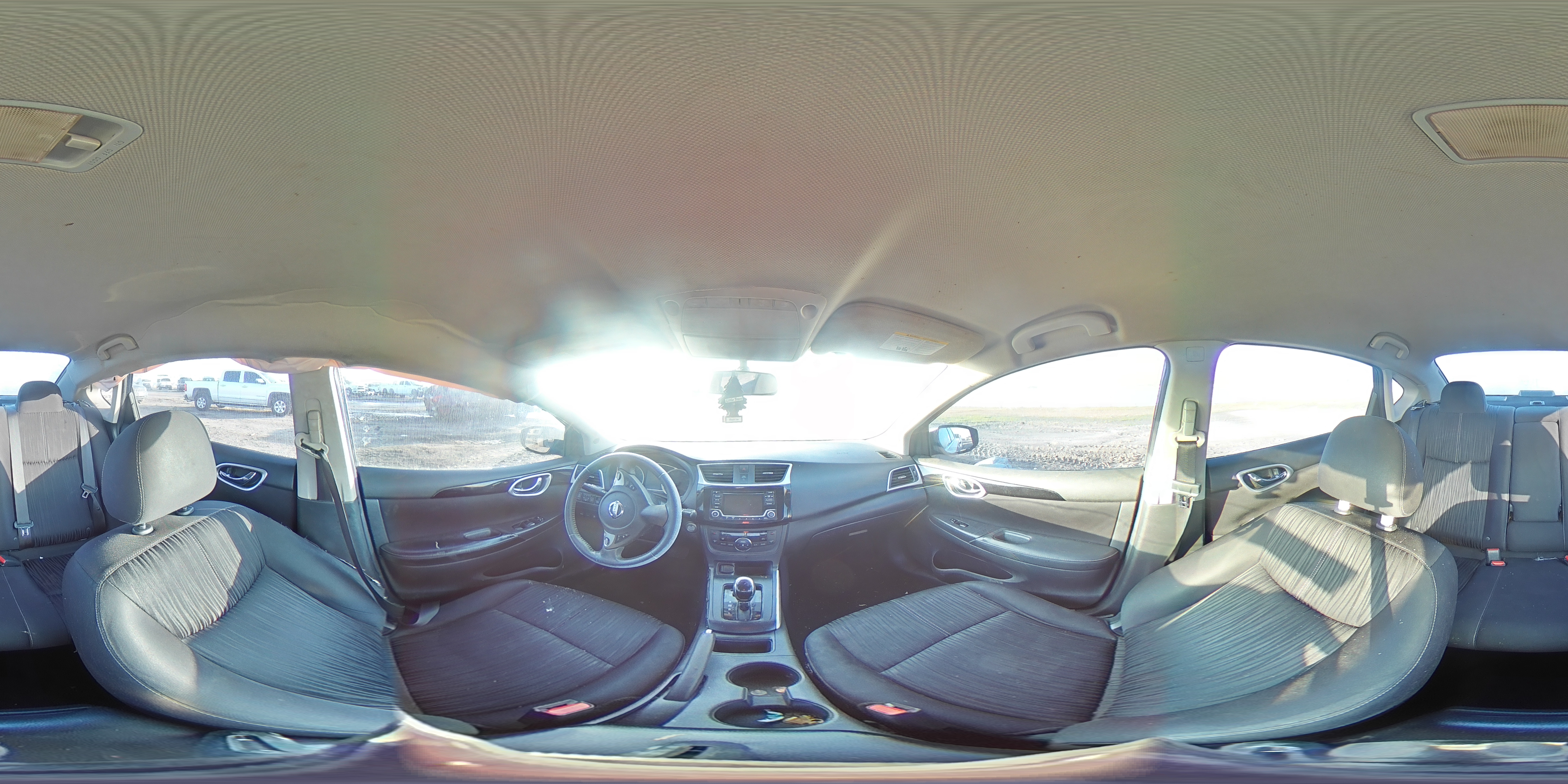 2018 Nissan Sentra - Image 13