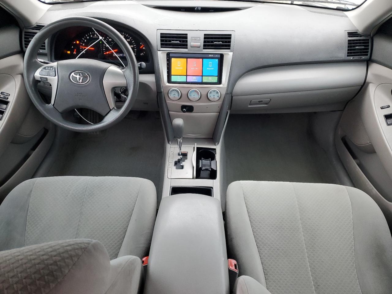 2009 Toyota Camry - Image 8
