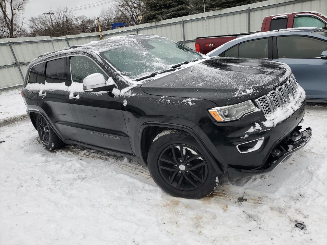 2017 Jeep Grand Cherokee - Image 4