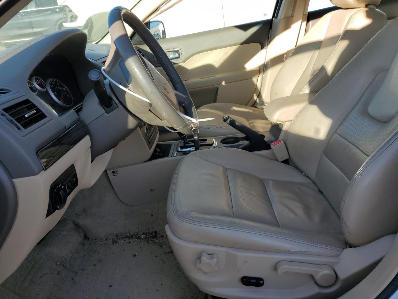 2009 Ford Fusion - Image 7