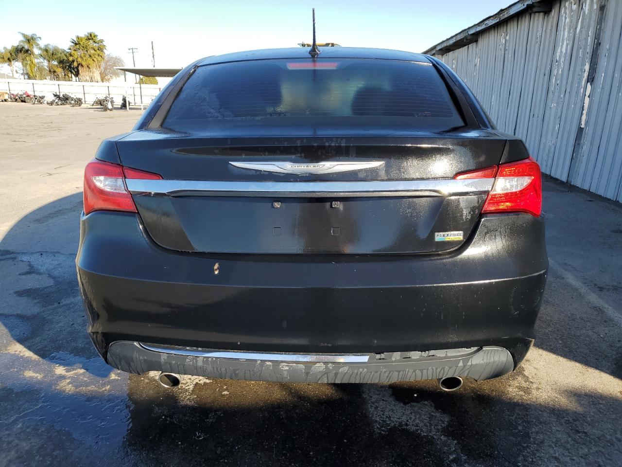 2013 Chrysler 200 - Image 6