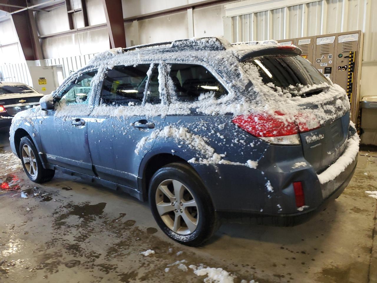 2013 Subaru Outback - Image 2