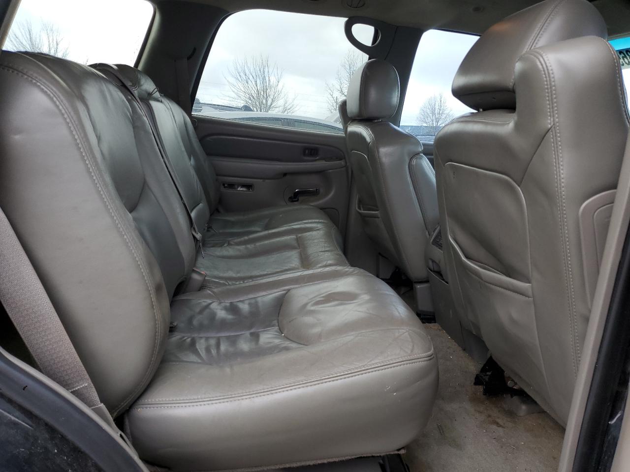 2006 GMC Yukon - Image 11