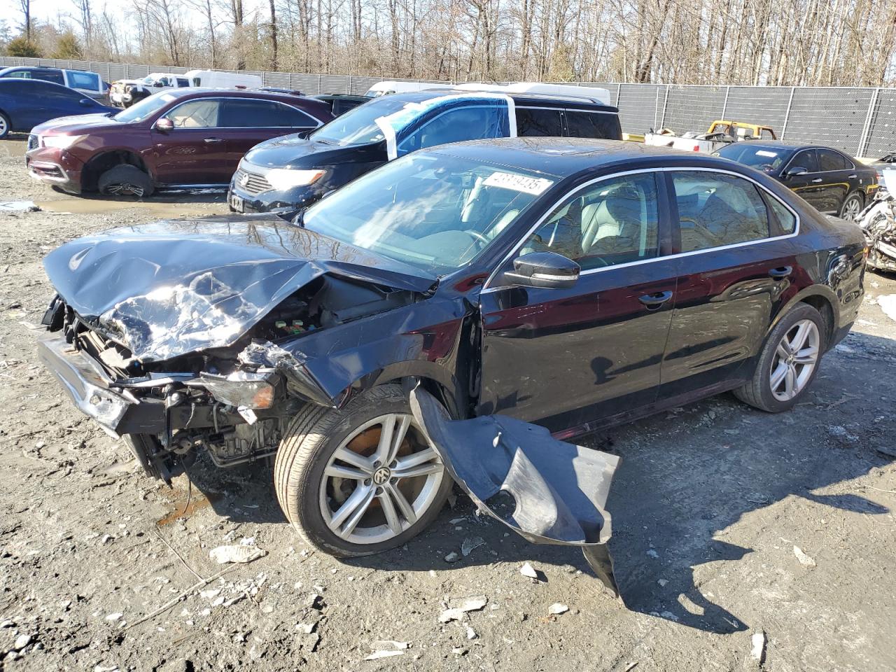 2014 Volkswagen Passat - Image 1