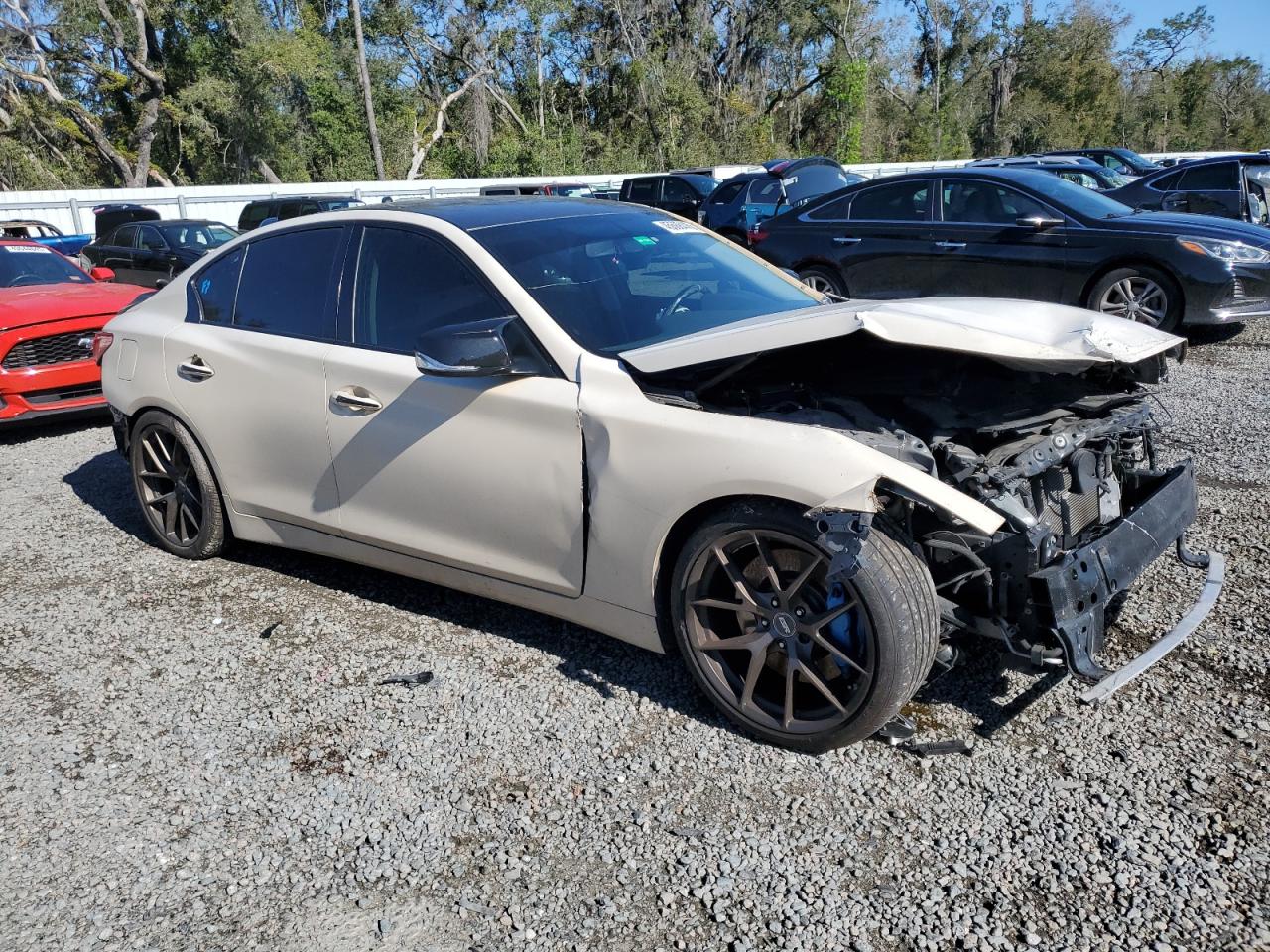 2015 Infiniti Q50 - Image 4
