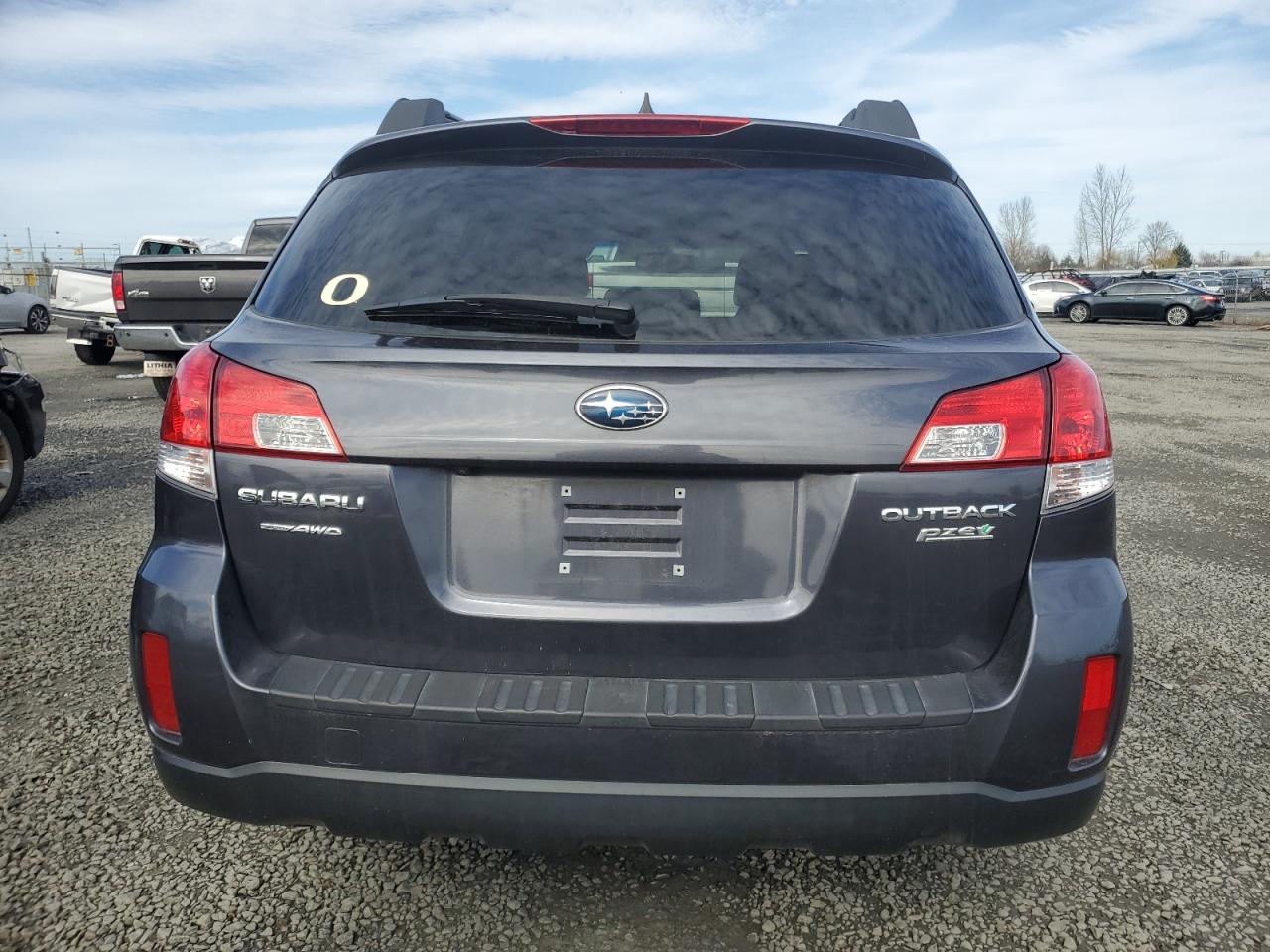 2013 Subaru Outback - Image 6