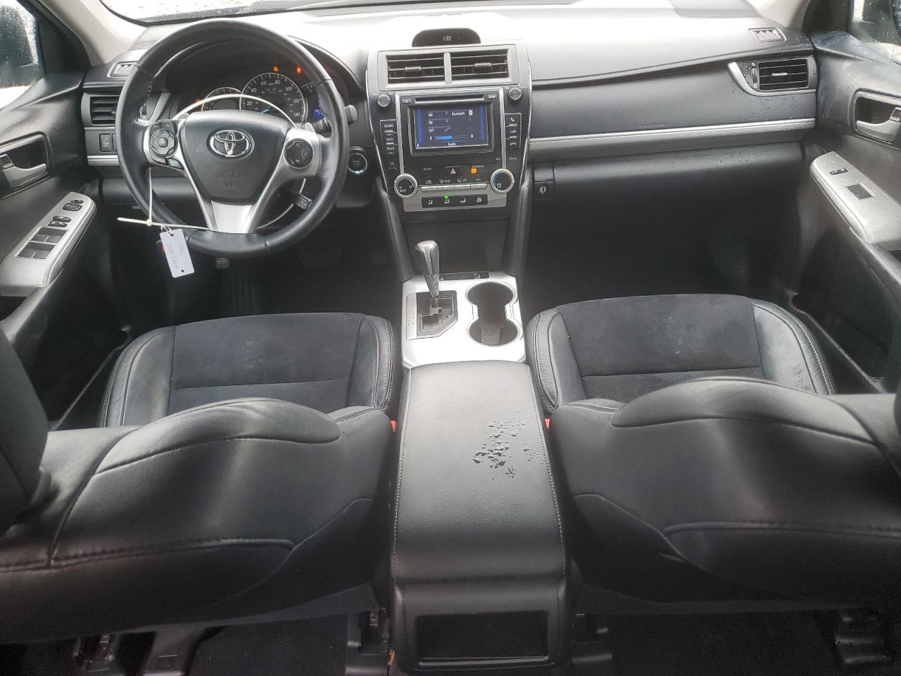 2013 Toyota Camry - Image 8